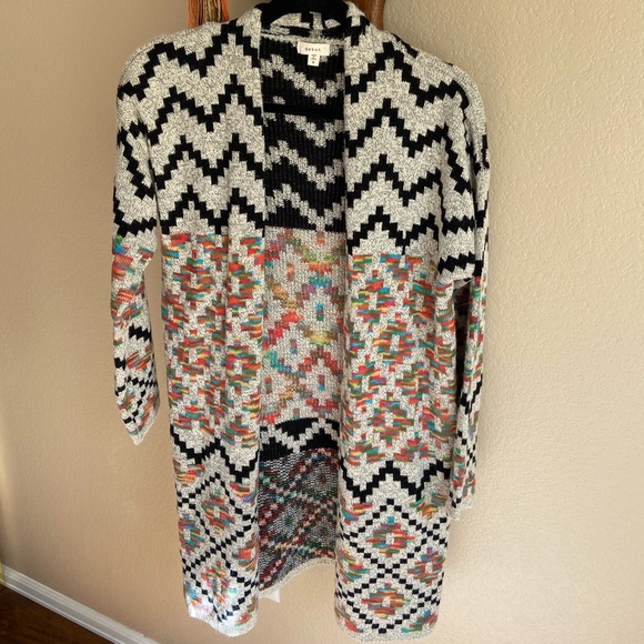 ‼️ SOLD ‼️ Debut Multi-Colored Sweater NWOT - Size Small - Picture 1 of 5